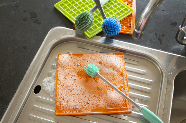 Start - Cleaning – LickiMat Australia